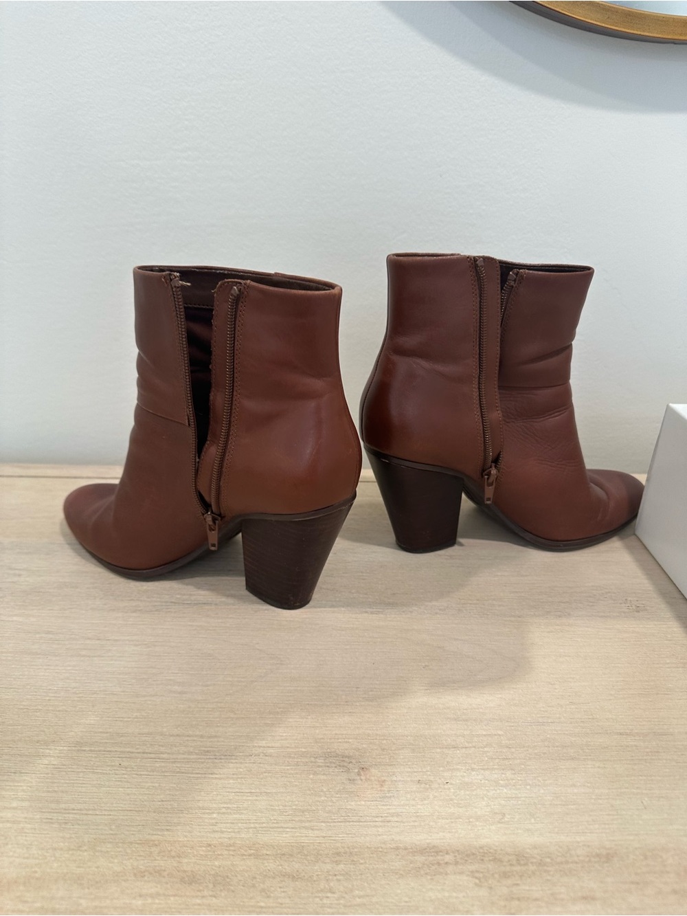 Steve Madden Chestnut Brown Leather Ankle Boots with Block Heel - Picture 5 of 8